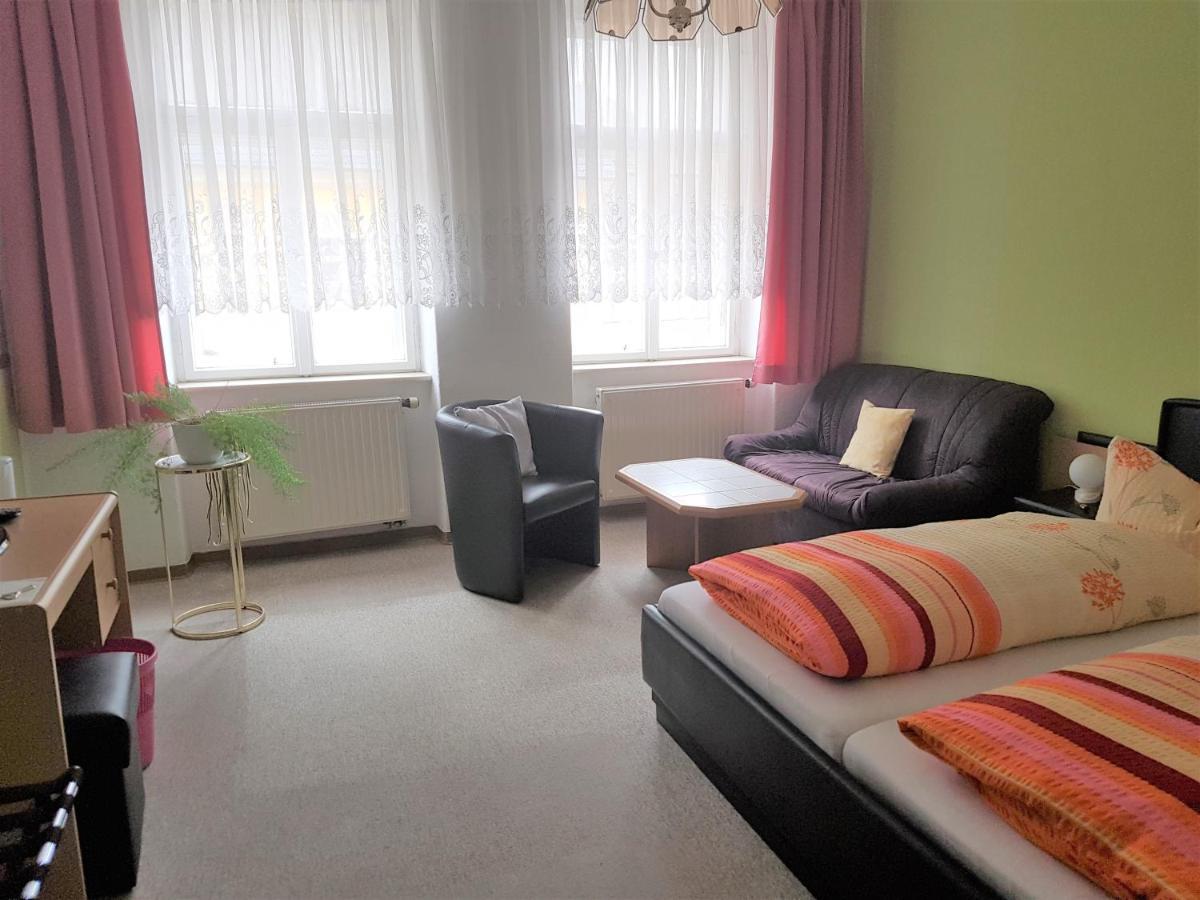 Pension Zur Altdeutschen Zschopau Extérieur photo